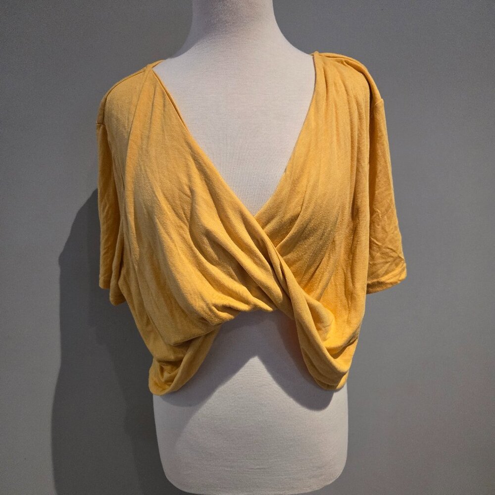 Rosegal Women’s Twist-Front Short Sleeve Top | Size 5XL | Yellow